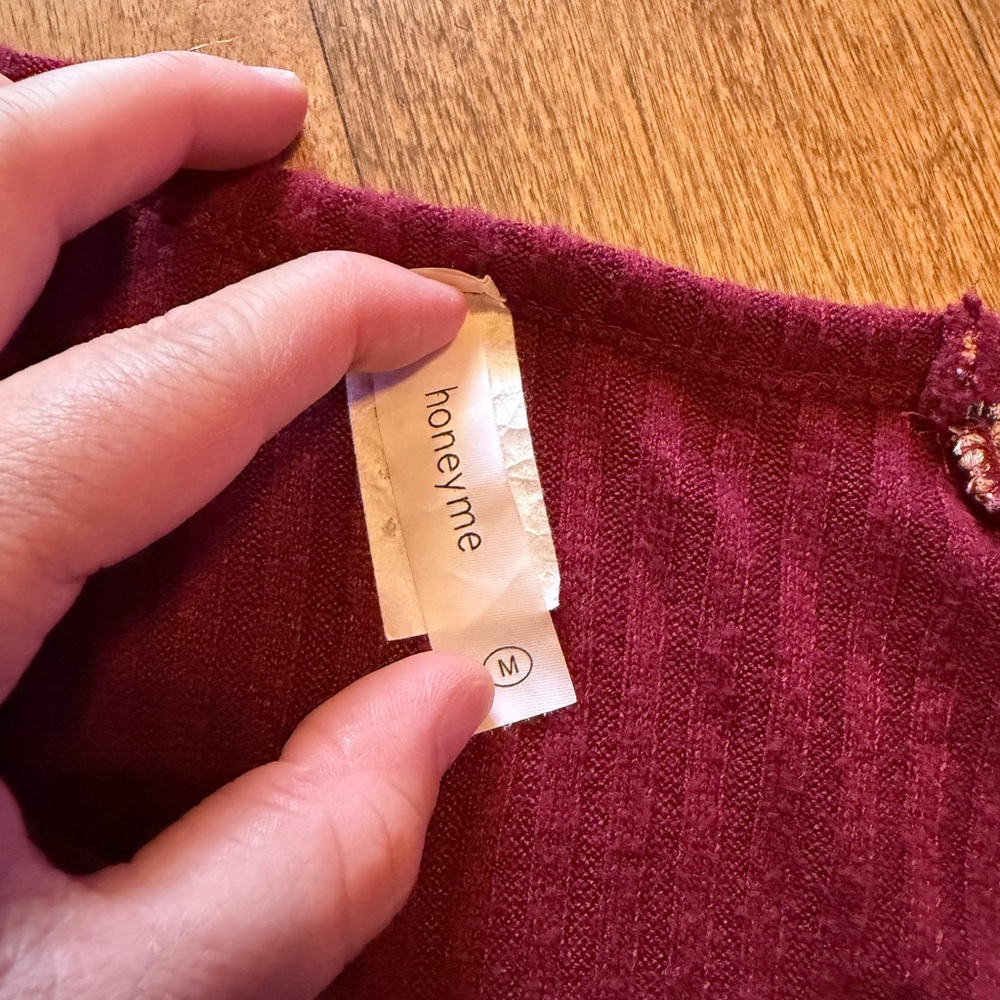 Honeyme Burgundy Raglan Top with Multicolor Printed Sleeves - Picture 2 of 3